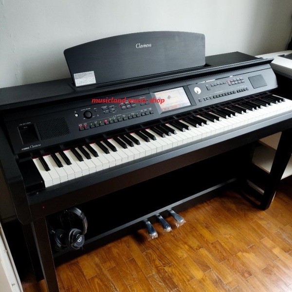 yamaha CVP-805